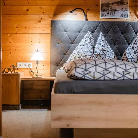 Steinerbauer Farm stay *